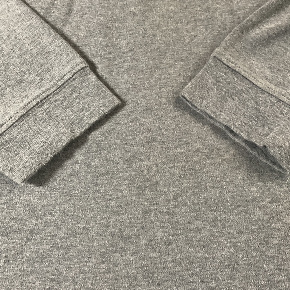 Men’s Eddie Bauer gray, long sleeve shirt. Size XL. Chest approx 25 1/2 inches - Picture 3 of 6